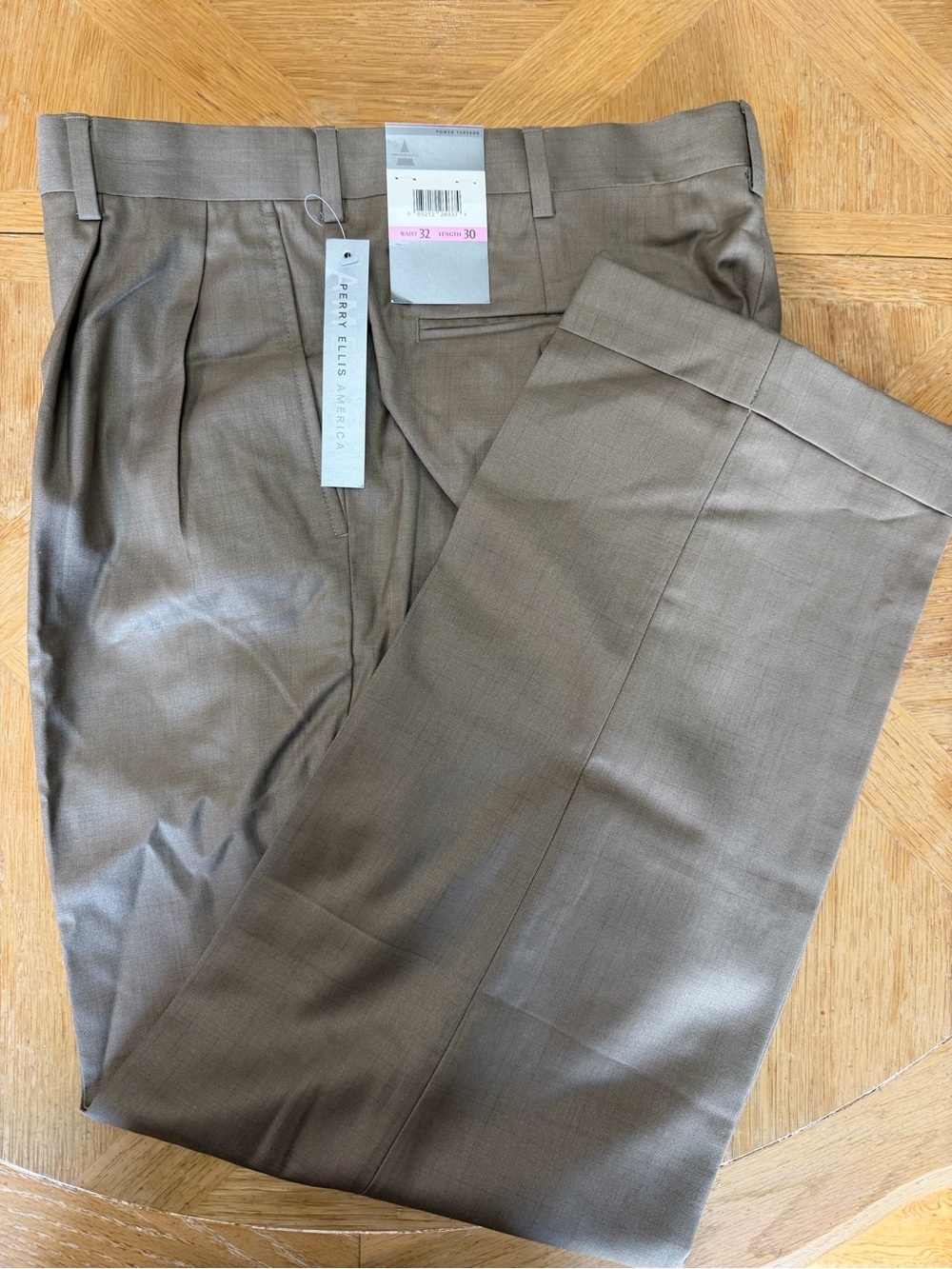 Perry Ellis Men's Dress Pants in Taupe Brown NWT